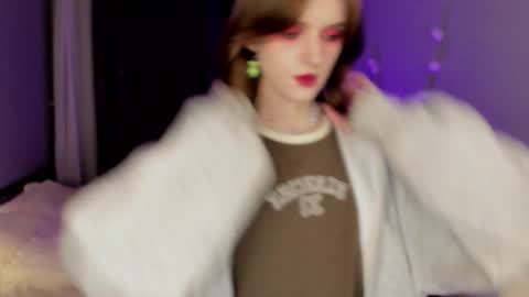 Snapshot of peachymaybe chatting on 10.03.25 Peachy not a bb baby love or something Please call me Peachy online show from 10.03.25