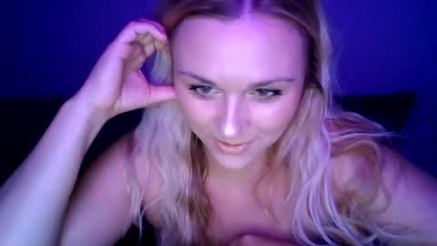 Snapshot of peachyprincesstn chatting on 06.17.26 peachyprincesstn online show from 06.17.26