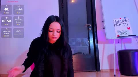 Snapshot of peanaughty chatting on 02.25.26 Kate online show from 02.25.26