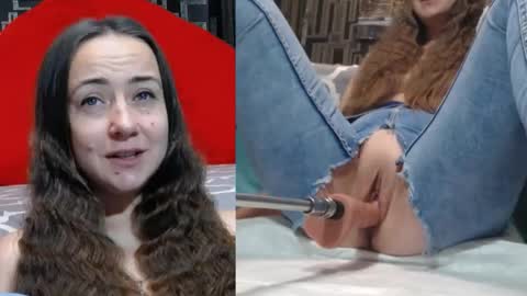 Snapshot of pearl_helen chatting on 10.24.25 pearl_helen online show from 10.24.25