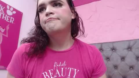 Snapshot of pearl_micheltsm chatting on 07.16.26 michel online show from 07.16.26