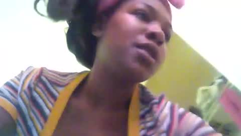 Snapshot of pebblessmith453 chatting on 11.16.25 pebblessmith453 online show from 11.16.25