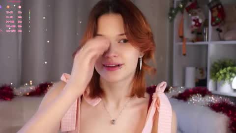 Lily online show from 12.23.25