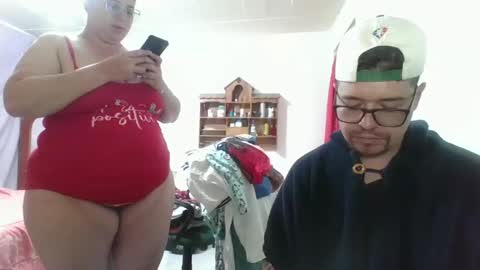 Snapshot of pecadodulce chatting on 02.01.25 pecadodulce online show from 02.01.25