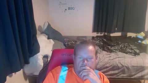 pecker40 online show from 04.21.26