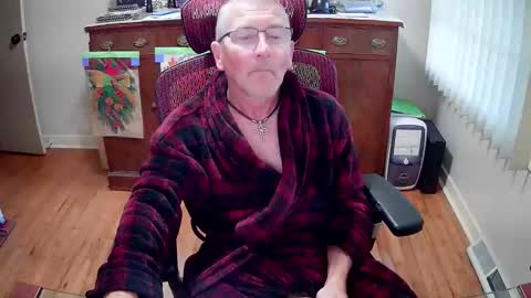 Snapshot of peepingmale chatting on 11.16.25 peepingmale online show from 11.16.25