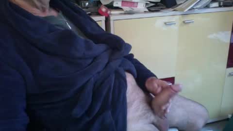 Snapshot of pegaso1000 chatting on 10.03.25 pegaso1000 online show from 10.03.25