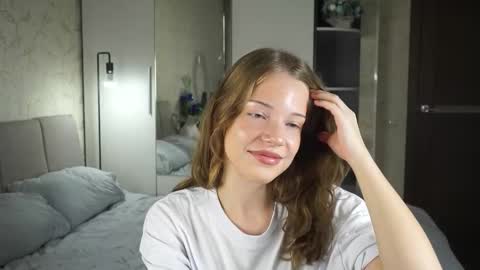 Kate online show from 09.24.25