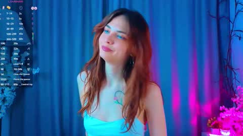 Snapshot of peggyhodges chatting on 10.06.25 LisaDrako online show from 10.06.25