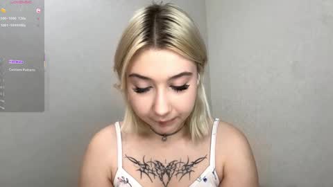  HERES ALICE  WELCOME EVERYONE LOVENSE DOMI REACT TO YOUR TIPS LETS MAKE A GREAT SHOW TOGETHER  online show from 09.16.25