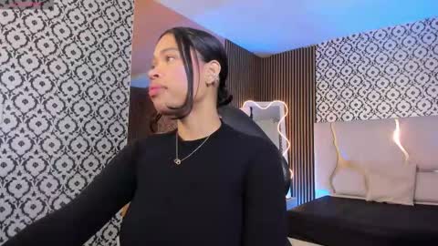 penelope online show from 12.20.25