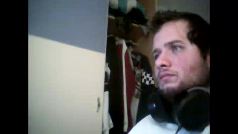 Snapshot of penesaur chatting on 04.20.26 Penesaur online show from 04.20.26