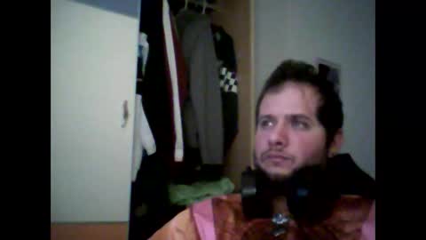 Snapshot of penesaur chatting on 04.22.26 Penesaur online show from 04.22.26