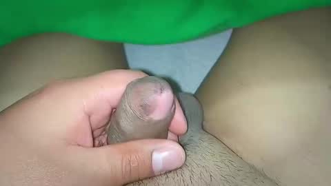 Snapshot of penils_juicy chatting on 10.21.25 Penils online show from 10.21.25