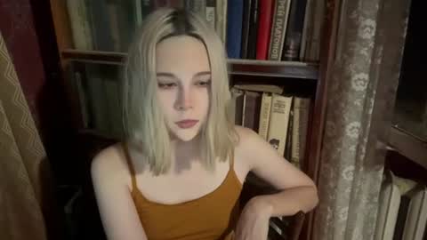 Snapshot of pennilinka chatting on 07.18.26 Alya online show from 07.18.26