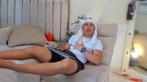 percy_god online show from 10.22.25