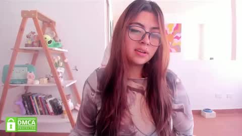 Sarah Ana Banana online show from 09.16.25