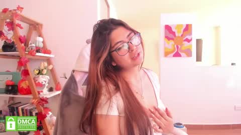 Sarah Ana Banana online show from 10.29.25