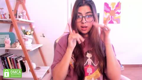 Sarah Ana Banana online show from 01.16.26