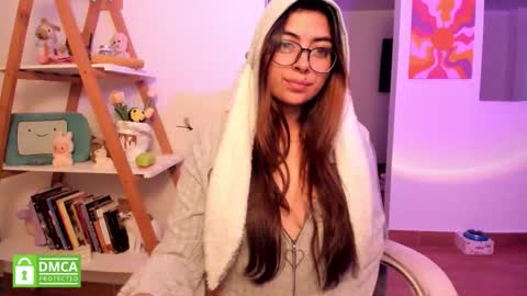 Sarah Ana Banana online show from 02.02.26