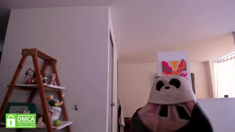 Sarah Ana Banana online show from 02.17.26