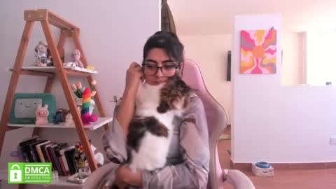 Sarah Ana Banana online show from 03.19.26