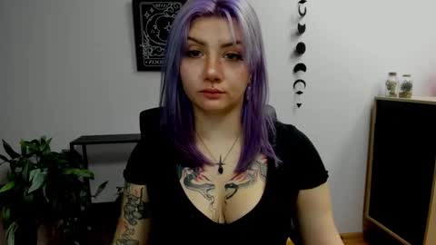 Snapshot of perfect_gabbie chatting on 12.07.24 Gabbie online show from 12.07.24