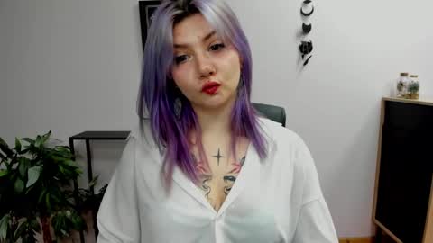 Snapshot of perfect_gabbie chatting on 01.22.25 Gabbie online show from 01.22.25