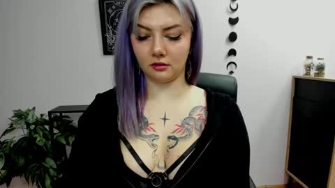 Snapshot of perfect_gabbie chatting on 02.04.25 Gabbie online show from 02.04.25