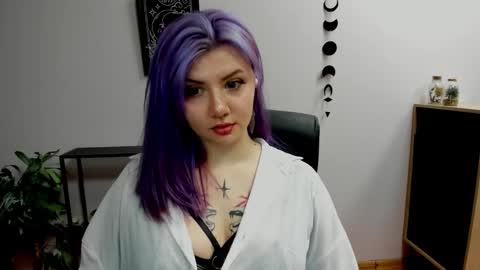 Snapshot of perfect_gabbie chatting on 02.24.25 Gabbie online show from 02.24.25