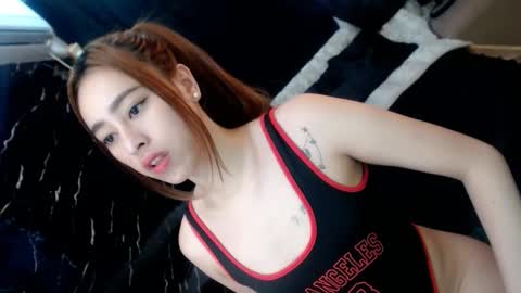 Snapshot of perfect_suckerqueen69 chatting on 10.27.25 Sweet Gwen online show from 10.27.25