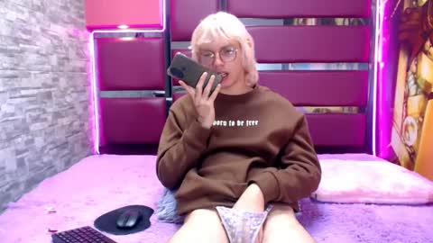 perfectlump online show from 10.13.25