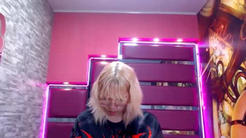 perfectlump online show from 10.16.25