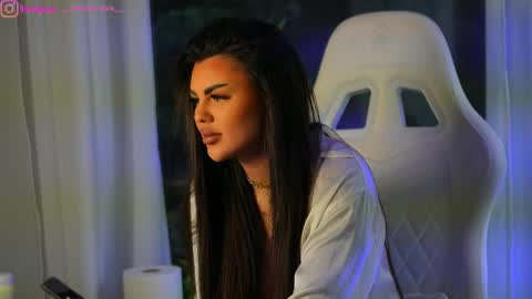 Dee online show from 12.03.24