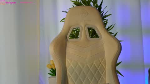 Dee online show from 03.01.25