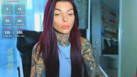 Snapshot of perfecttbaby77n chatting on 05.19.26 Anna online show from 05.19.26