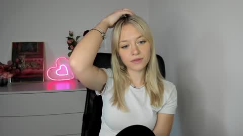 Cindy online show from 12.03.24