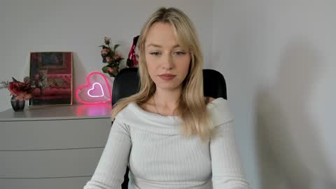 Cindy online show from 12.06.24