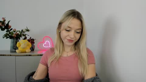 Cindy online show from 02.04.25