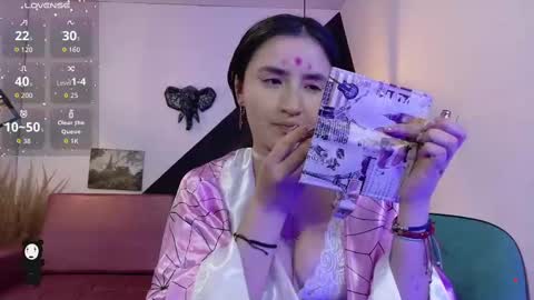   online show from 10.02.25