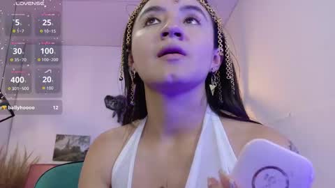   online show from 10.09.25