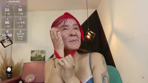   online show from 10.10.25