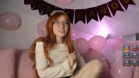 Perla Jones online show from 03.04.25