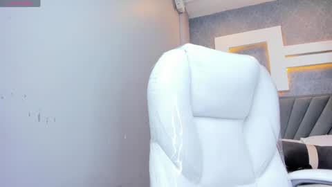 PERLA  online show from 12.16.24