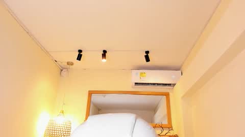 PerlaPreciosa online show from 03.04.26