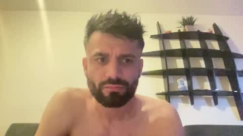 Snapshot of persianprince_13 chatting on 04.29.26 persianprince_13 online show from 04.29.26