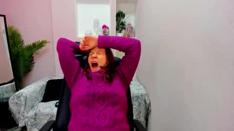 horror flying on the wings of the night.... online show from 02.02.26