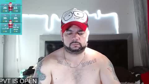 Snapshot of perverseveteranmanxxx chatting on 12.16.25 Carlos online show from 12.16.25