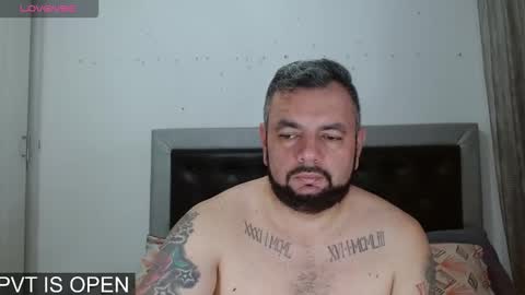 Snapshot of perverseveteranmanxxx chatting on 02.01.26 Carlos online show from 02.01.26