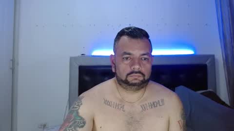 Snapshot of perverseveteranmanxxx chatting on 03.01.26 Carlos online show from 03.01.26